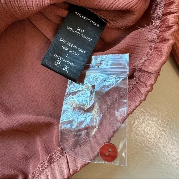 ASTR The Label Women's Calypso Long Sleeve Cropped Collared Blouse Top Large NWT - Picture 10 of 15